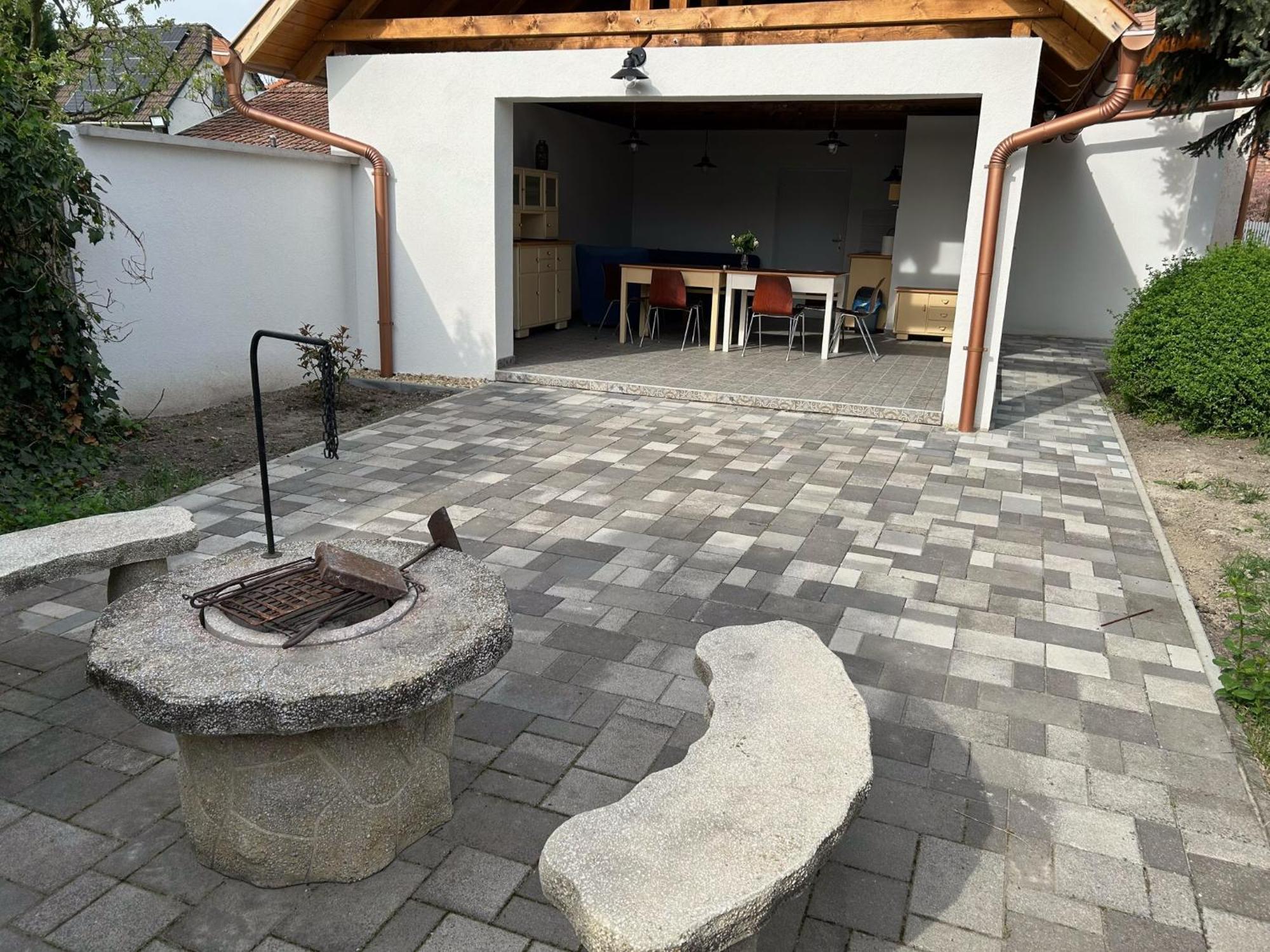 Galéria Vendégház Mezőkövesd Exterior foto